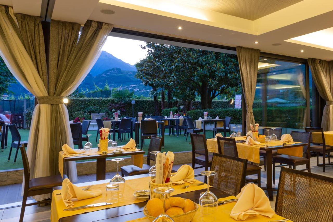 Appartamento Campagnola Mansardato Con Soppalco Riva del Garda Exteriér fotografie