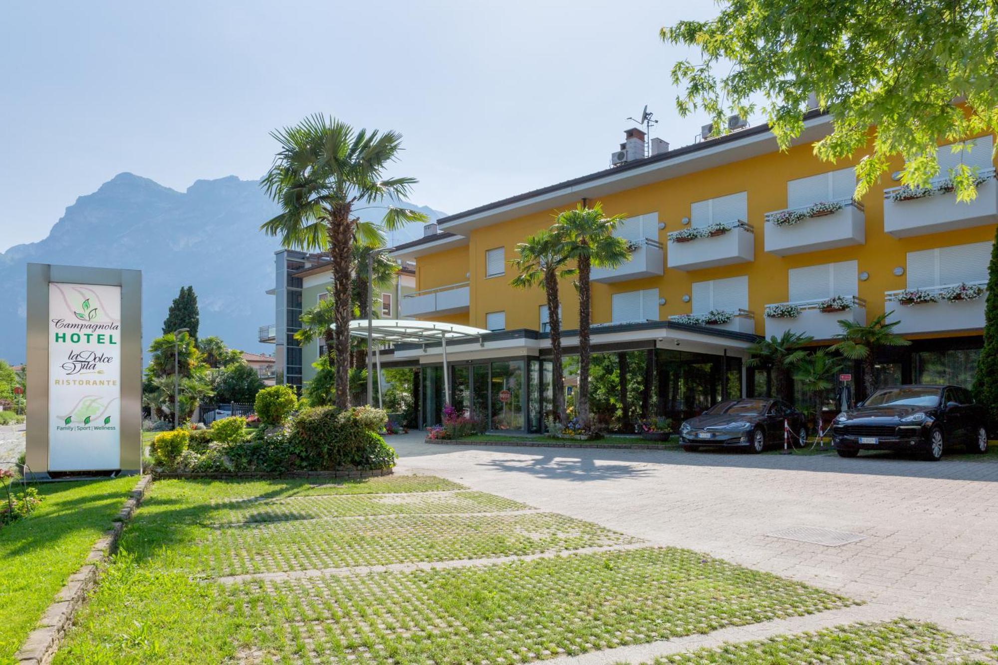 Appartamento Campagnola Mansardato Con Soppalco Riva del Garda Exteriér fotografie